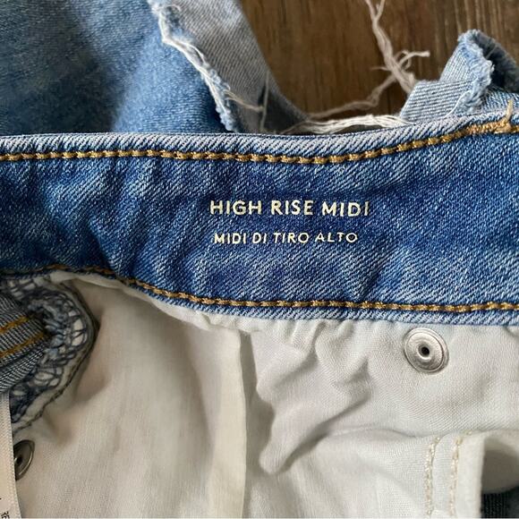 Universal Thread High Rise Midi Short Size 6 - Picture 4 of 8